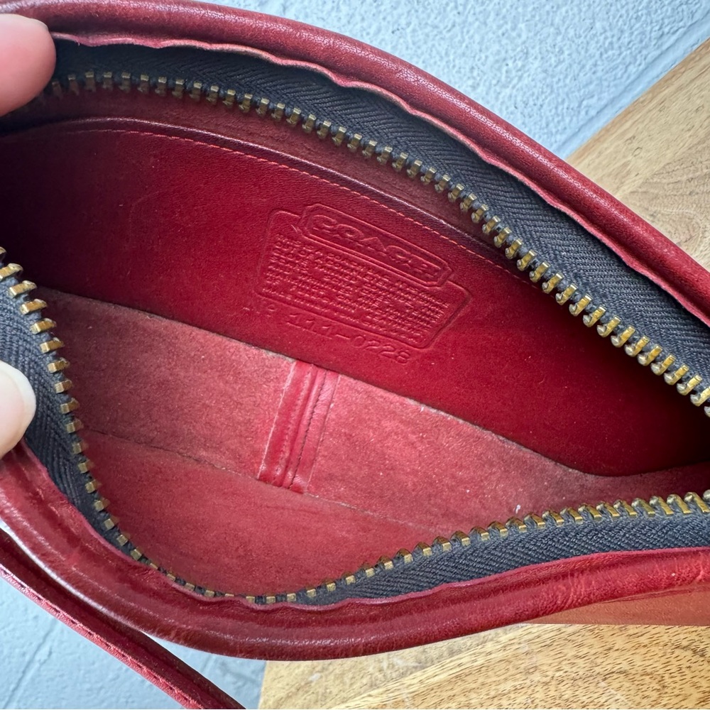 Vintage Coach Zippered Pouch – 1980s Made in NYC - Picture 12 of 14